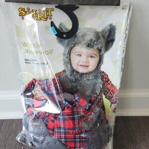 Spirit Gray and Red Costume